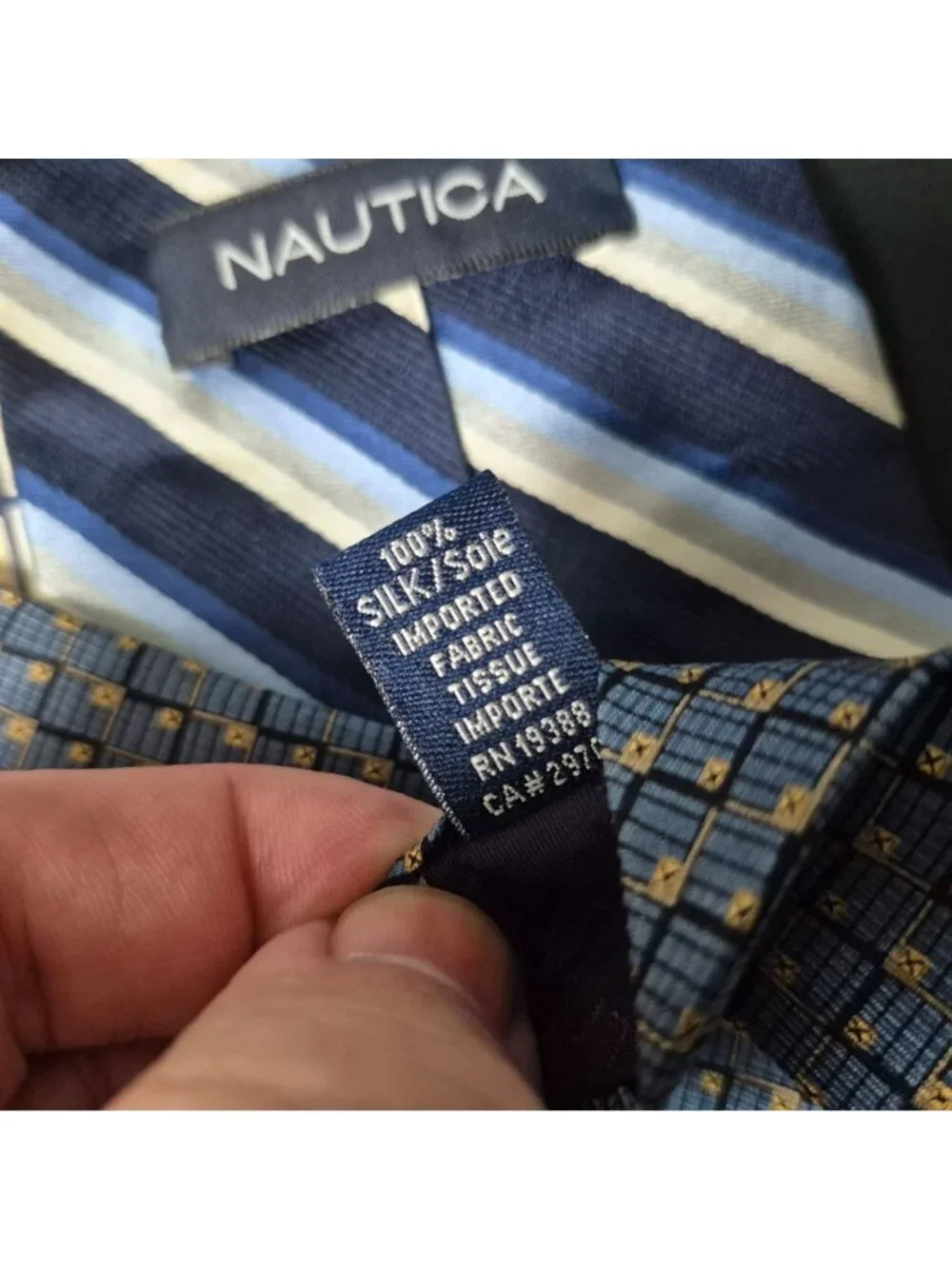 Nautica Men's Classic Silk Necktie Lot of 3 Cream/Blue/White Geometric Striped